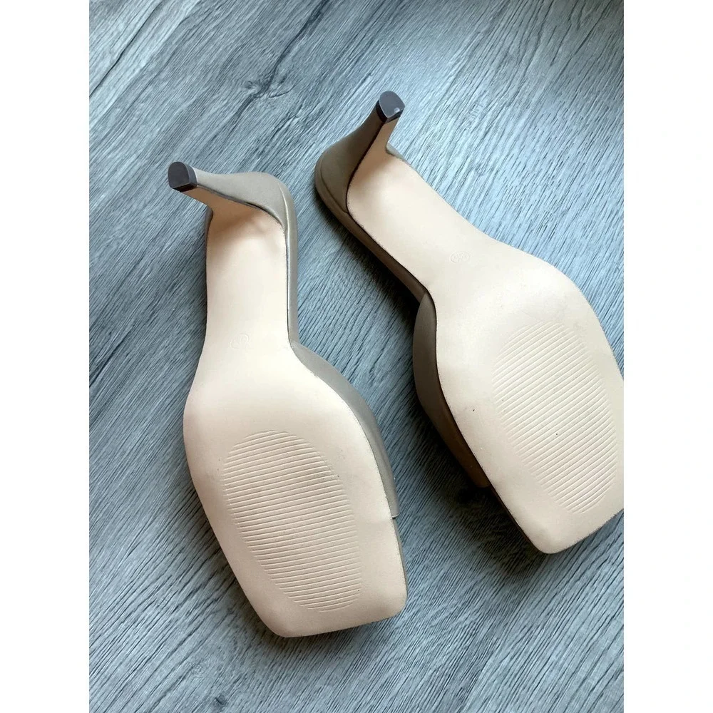 Lulus Sandals Heels size 8.5